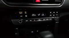 2023 Kia Seltos Gasoline 1.6 Turbo 2WD — фото 17