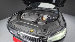 2022 Volvo XC90 T8 Ultimate Bright Hybrid — фото 6