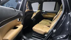 2022 Volvo XC90 T8 Ultimate Bright Hybrid — фото 12