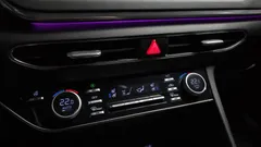 2023 Hyundai Sonata 2.0 — фото 18