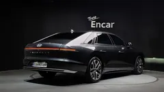 2023 Hyundai Grandeur Premium — фото 2