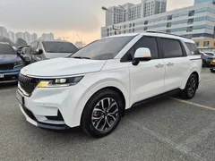 2023 Kia Carnival Diesel 11-Seater Prestige — фото 3
