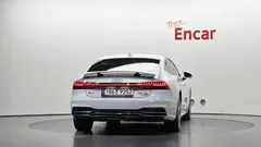 2022 Audi A7 50 TDI Quattrp Premium — фото 4