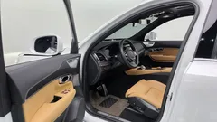 2023 Volvo XC90 B6 Ultimate Bright — фото 10