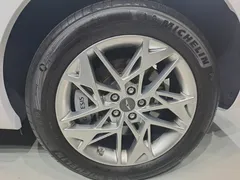 2023 Genesis GV70 2.5T Gasoline 2WD — фото 7