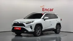 2023 Toyota RAV4 2.5 2WD Hybrid XLE — фото 1