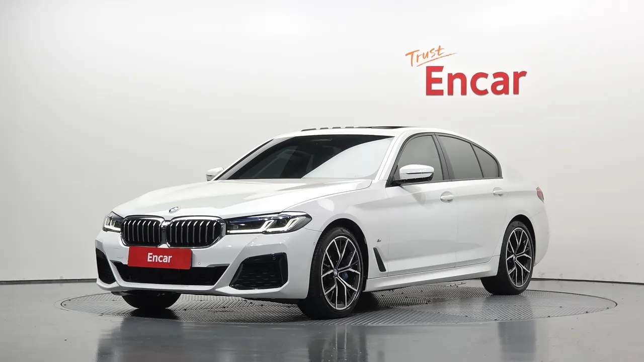 2023 BMW 5-Series 530i xDrive M Sport Package