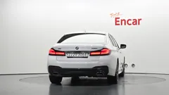 2023 BMW 5-Series 530i xDrive M Sport Package — фото 4