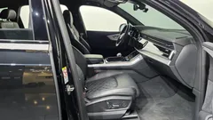 2023 Audi Q7 50 TDI Quattro Premium — фото 11