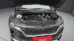 2023 Kia Carnival Gasoline 9-Seater Hi-Limousine — фото 6