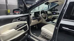 2023 Kia Carnival Gasoline 9-Seater Hi-Limousine — фото 10