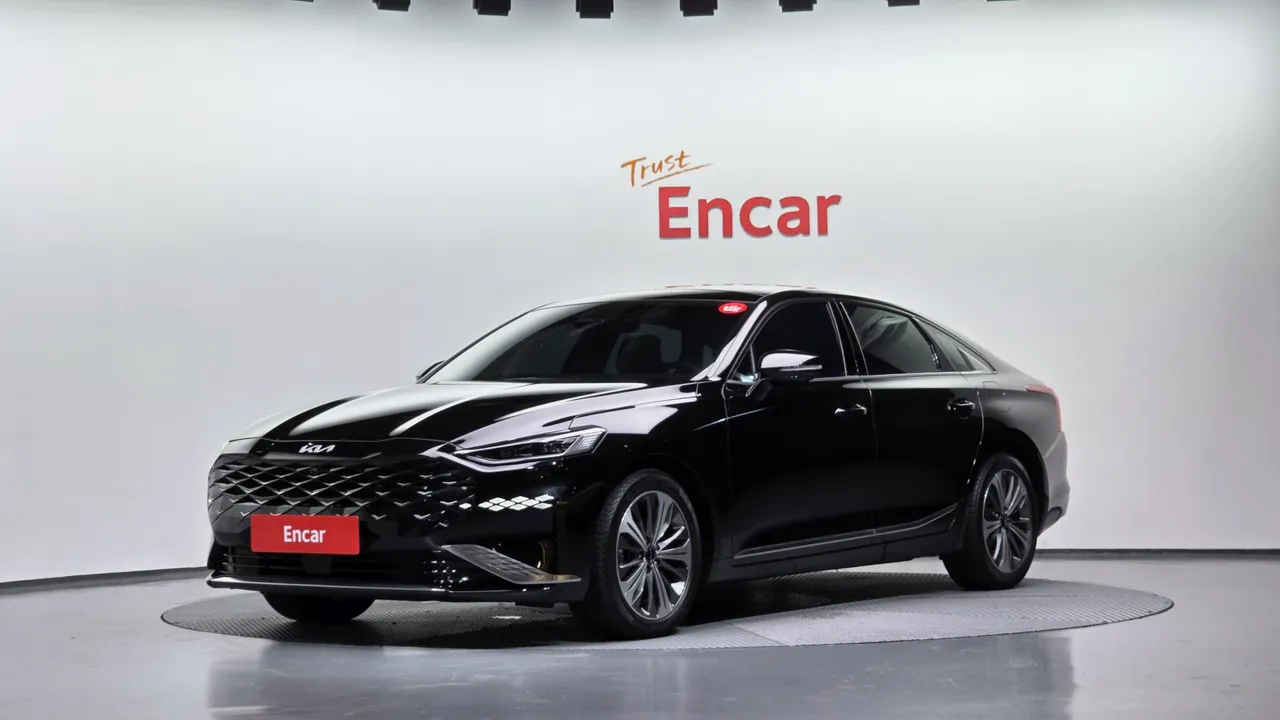 2023 Kia K8 Signature Special