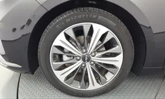 2023 Kia K8 Signature Special — фото 5