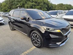 2023 Kia Carnival Diesel 9-Seater Noblesse — фото 3
