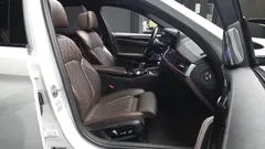 2023 BMW 5-Series 530i M Sport Package — фото 15