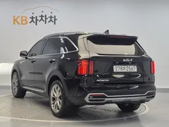 2023 Kia Sorento Gasoline 2.5T 2WD — фото 2