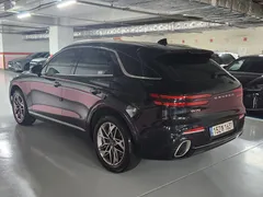 2023 Genesis GV70 2.5T Gasoline AWD — фото 3