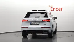 2023 Audi Q5 40 TDI Quattro Premium — фото 4