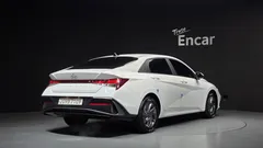 2024 Hyundai Avante Smart — фото 2