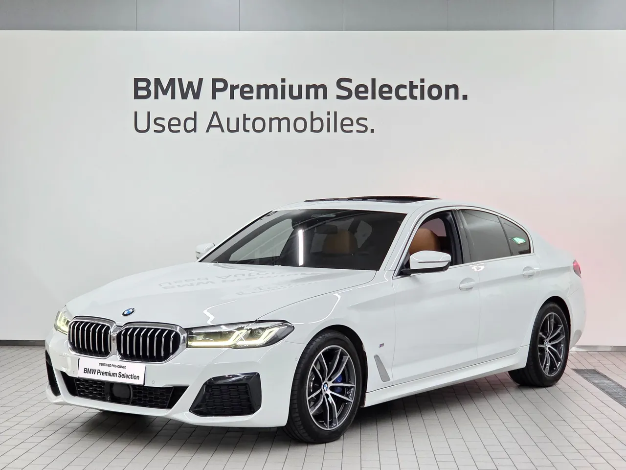 2023 BMW 5-Series 520i M Sport