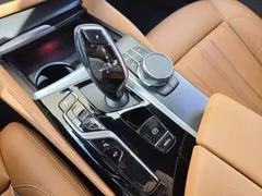 2023 BMW 5-Series 520i M Sport — фото 20