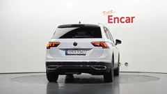 2022 Volkswagen Tiguan 2.0 TDI Premium — фото 4