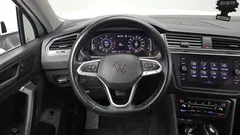 2022 Volkswagen Tiguan 2.0 TDI Premium — фото 13