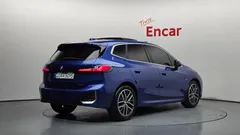 2023 BMW 2-Series 218d M Sports First Editon — фото 2