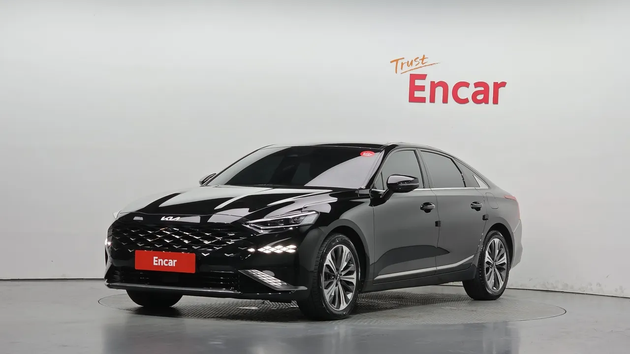 2023 Kia K8 Signature Special