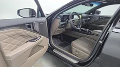 2023 Kia K8 Signature Special — фото 10