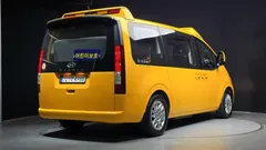 2022 Hyundai Staria L3.5  Kinder Safety Car — фото 2