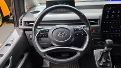 2022 Hyundai Staria L3.5  Kinder Safety Car — фото 13