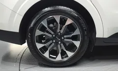 2023 Kia Carnival Diesel 7-Seater Signature — фото 5