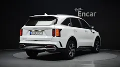 2023 Kia Sorento Gasoline 2.5T 2WD — фото 2