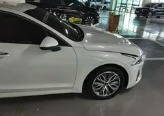 2022 Kia K5 Prestige — фото 8