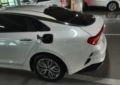 2022 Kia K5 Prestige — фото 10