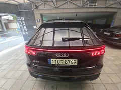 2021 Audi SQ8 4.0 TDI Quattro — фото 3