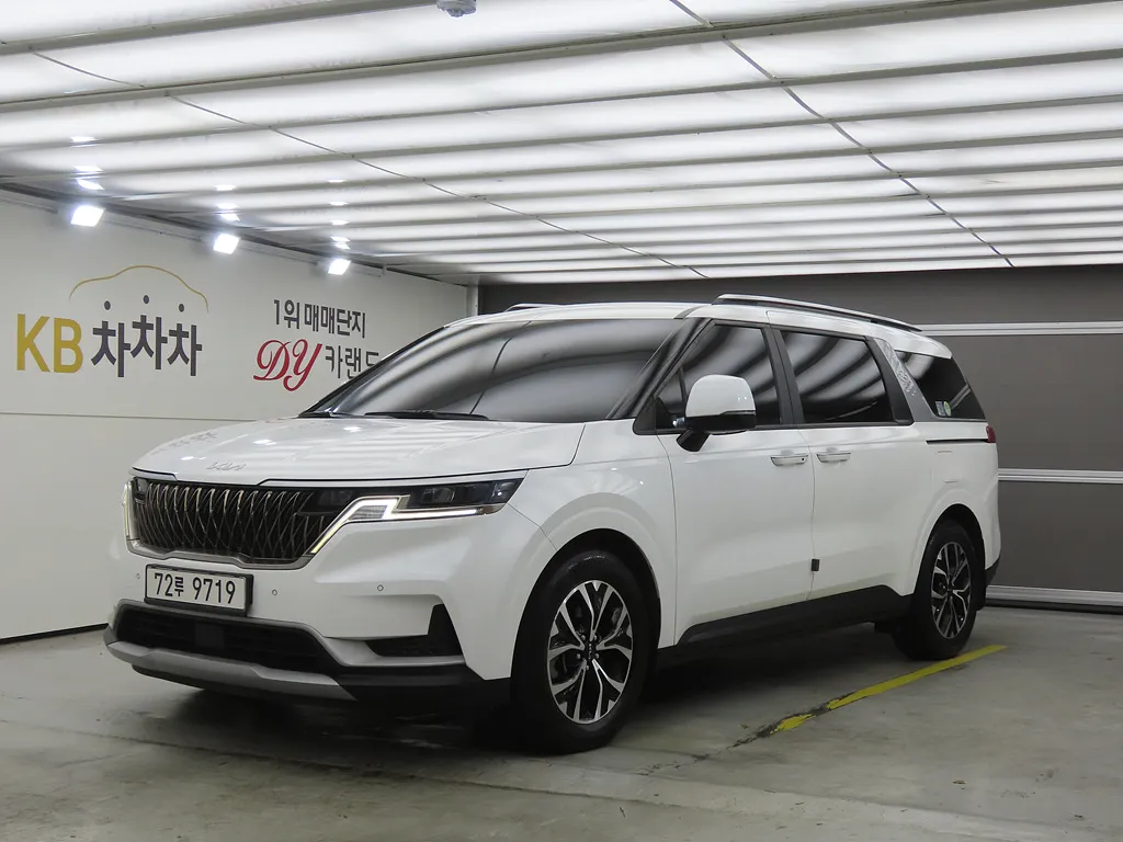 2022 Kia Carnival Diesel 11-Seater Prestige