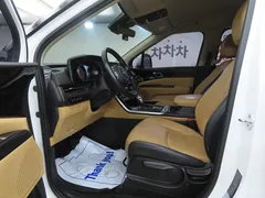 2022 Kia Carnival Diesel 11-Seater Prestige — фото 5