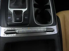 2022 Kia Carnival Diesel 11-Seater Prestige — фото 18