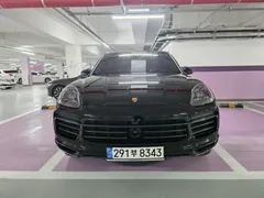 2023 Porsche Cayenne 3.0 PLATINUM EDITION — фото 3