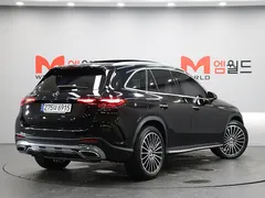 2024 Mercedes-Benz GLC-Class GLC300 4MATIC AMG Line — фото 2