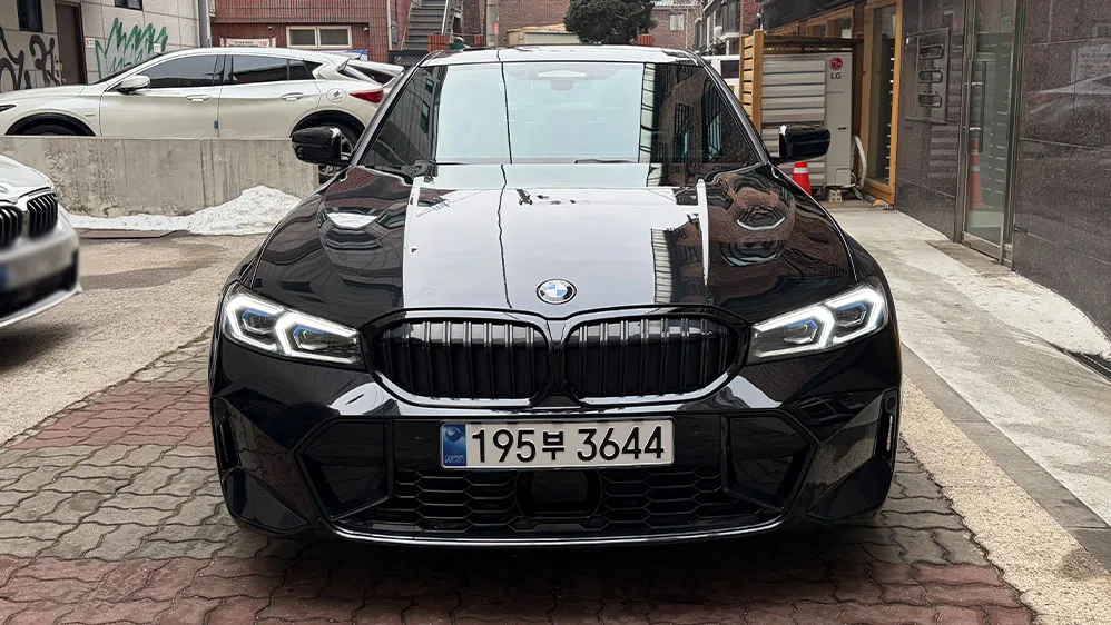 2023 BMW 3-Series 320i M Sport