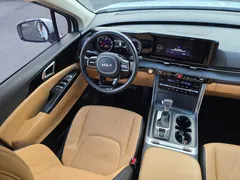 2023 Kia Carnival Diesel 9-Seater Prestige — фото 10