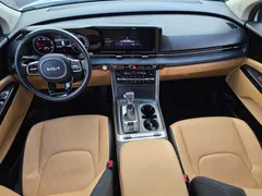 2023 Kia Carnival Diesel 9-Seater Prestige — фото 14