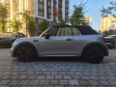 2023 Mini Cooper Convertible JCW — фото 5
