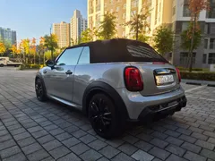 2023 Mini Cooper Convertible JCW — фото 6