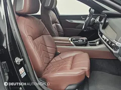 2023 BMW 7-Series 740i sDrive Design Pure Excellence — фото 10