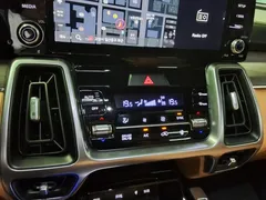 2023 Kia Sorento HEV 1.6 2WD — фото 16