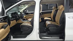 2023 Kia Carnival Gasoline 9-Seater Prestige — фото 11